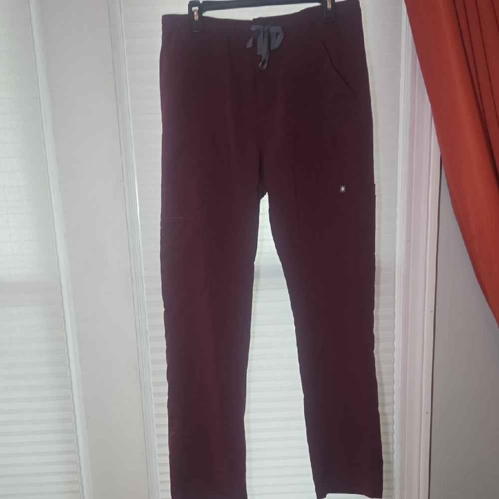 Men's Figs Maroon Technical Collection Scrub Pants - L